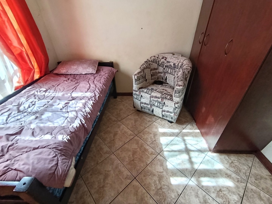 3 Bedroom Property for Sale in Vista Park Free State
